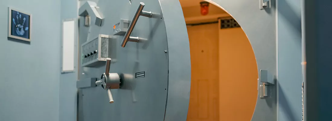 Vault and Safe locksmith services in Brownsville, FL